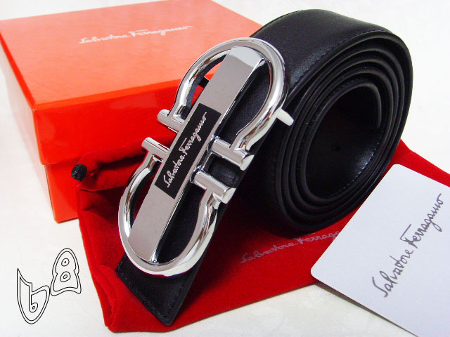 Ferragamo Adjustable Gancio/Vara Buckle Belt For Women In 85CM - 105CM Sizes MW188